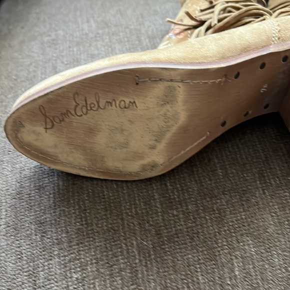 Sam Edelman Leti Suede Fringe ankle boots with embroidered detail, Size 7.5 - Picture 9 of 12